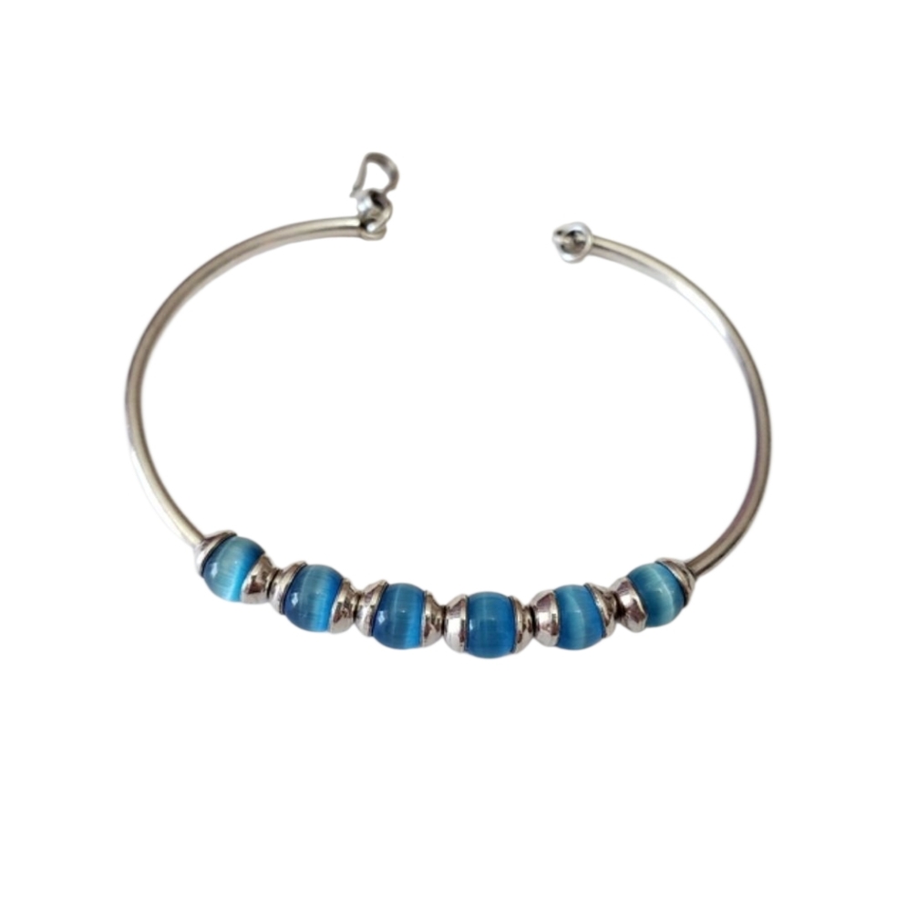 Vintage Simple Silver Bracelet with Blue Cabochon Cat Eye Glass Beads,